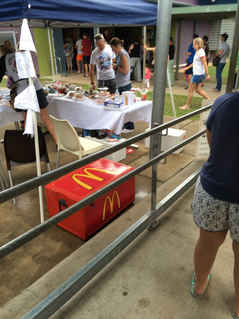 briertyphotos's tweet photo. Cannot even get away from branding at voting Redlynch State College #Cairns #queensland #fnqpol #ausvotes #auspol https://t.co/nsLAqvaY88