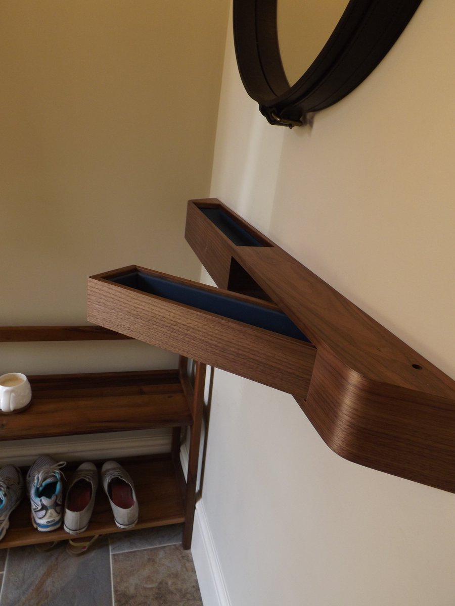MMacDesigns's tweet photo. #floatingshelf #woodworking #handmade #becreative  #finefurniture #designermaker #bespokefurniture #finewoodworking https://t.co/N1PuTqL9Q5