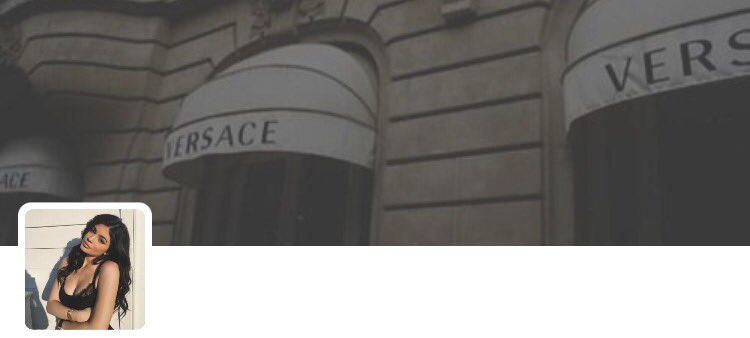 LocksLayouts_'s tweet image. Kylie Jenner Layout 👑
DM for it ! 
Give credit ~A