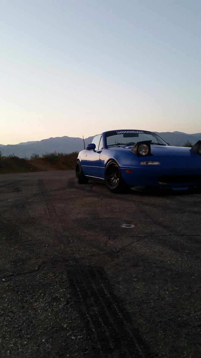 Mnz_6's tweet photo. Did a tiny shoot today @TunerMob @miatatweets @MiataMafia https://t.co/8hl6X5bCKA