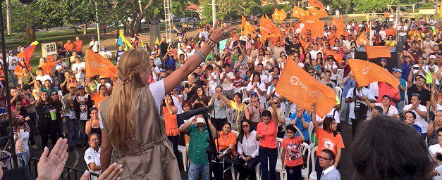 VoluntadPopular's tweet photo. "Países del PARLASUR están apoyando la campaña Rescate Vzla" @liliantintori  - https://t.co/2tI4MXXmtK https://t.co/ZhQpLbe1sD