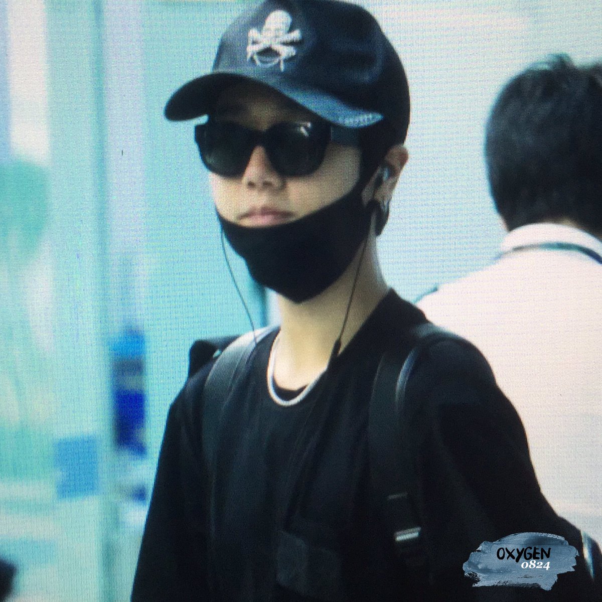 160602 <a href="/shfly3424/">Yesung</a> Incheon airport preview 2 #김종운 #yesung #예성 #KimJongWoon