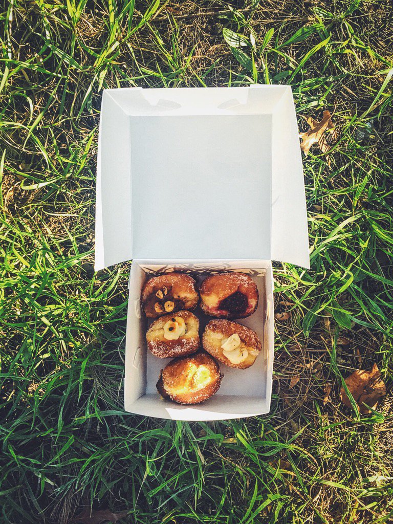 Demont11's tweet image. #Bombolini #donuts