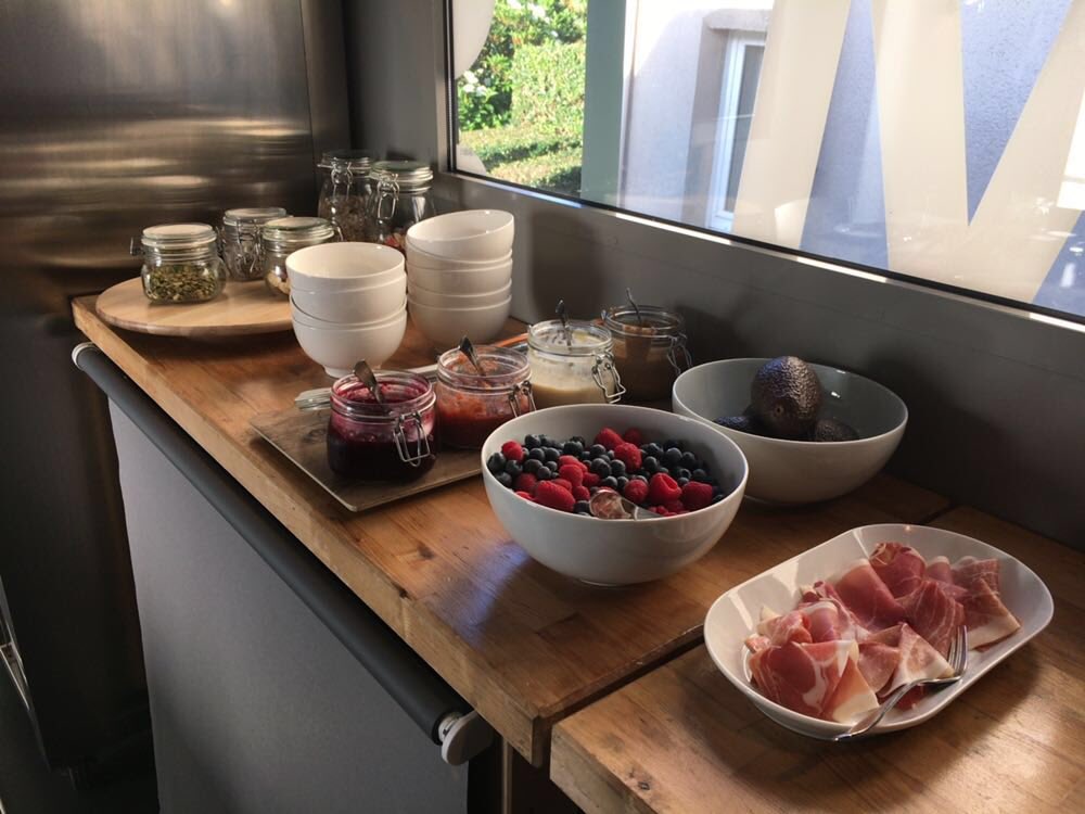 NetcompanyINEOS's tweet photo. Good morning from stage one of #TDF2016. It's finally race day! Time for some breakfast #GoTeamSky https://t.co/MBWmw98uGI
