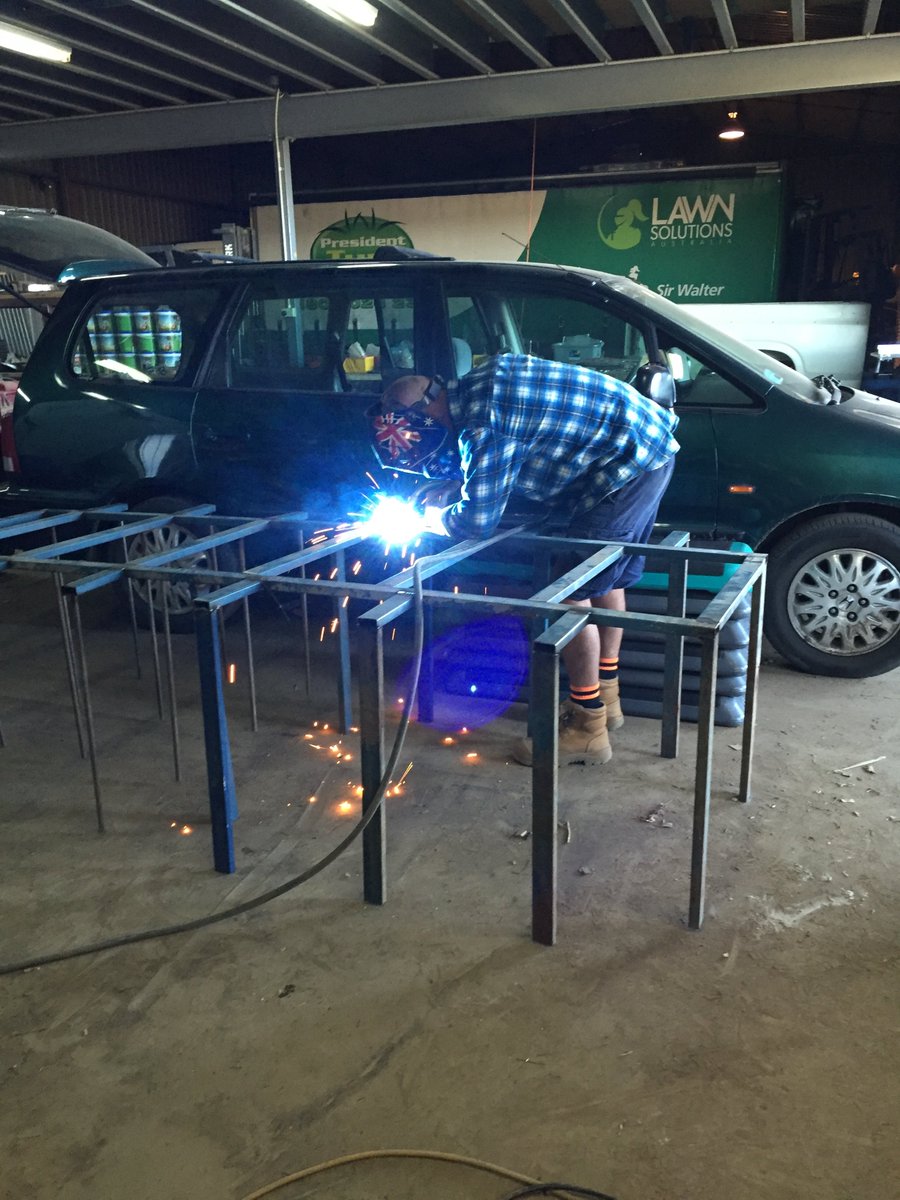 WindsorBootcamp's tweet photo. Step holders being created #steptraining #Windsor #Hawkesbury #bootcamp #outdoortraining #outdoorgym https://t.co/LdhBdhyqik