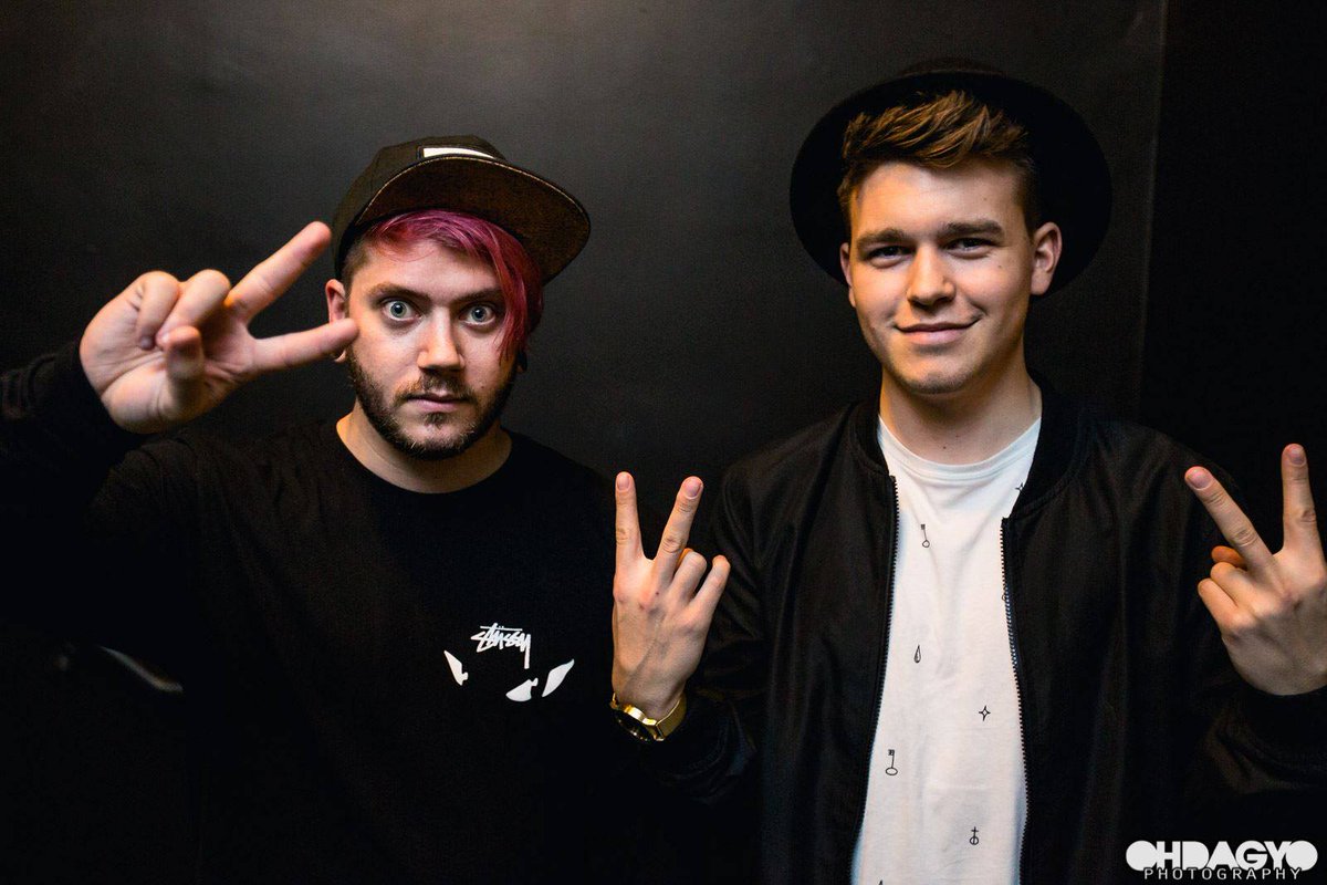 Eptic's tweet photo. Happy birthday to the best boobanachi in the world @MUSTDIEmusic!!! miss u duuuuuude<3<3<3 https://t.co/in9RTHaThA
