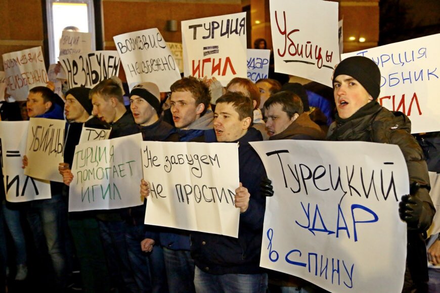 CmW3jALXgAAEok2.jpg:large