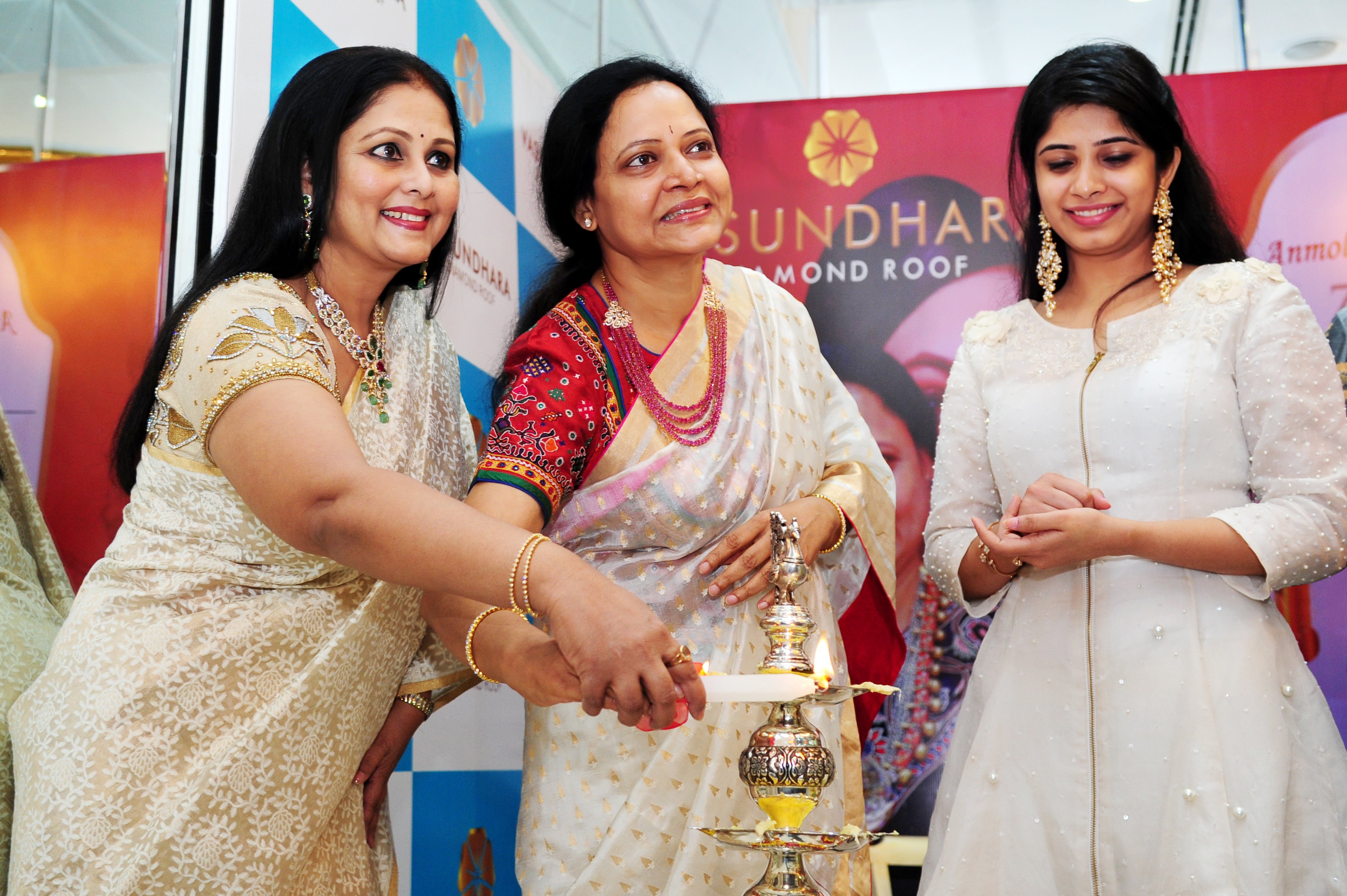 Vasundhara jewellers banjara hills sale