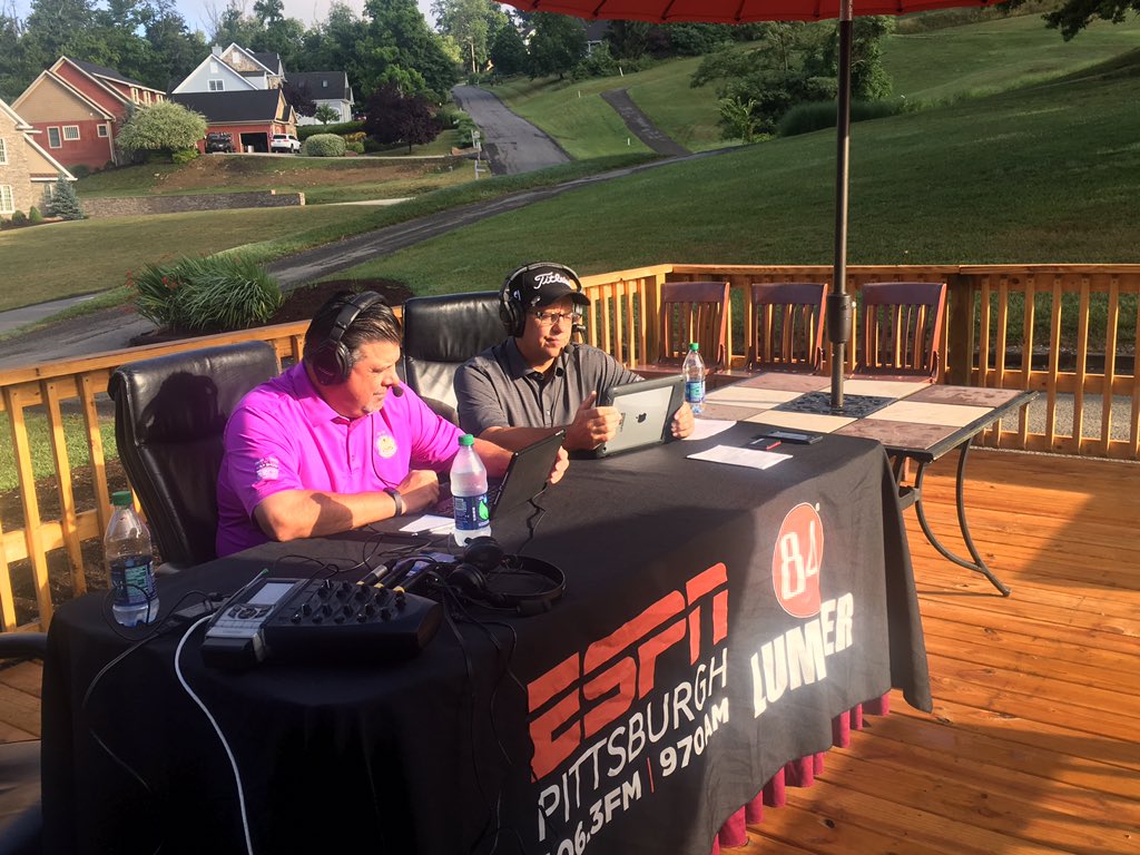 Perfect morning <a href="/LakeviewWV/">Lakeview Golf Resort</a>! We're at their Mountain View course <a href="/TNTBadTom/">Tom Beeler</a> <a href="/golferslifemag/">Tom Poljak</a>! espnpgh.com/listen
