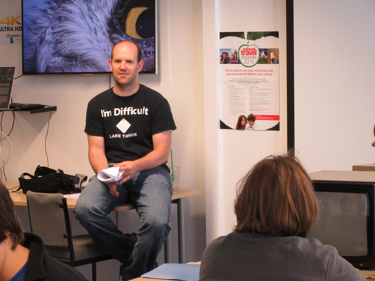 VivaComputer's tweet image. Learning to code on the BBC Micro with Eben Upton.