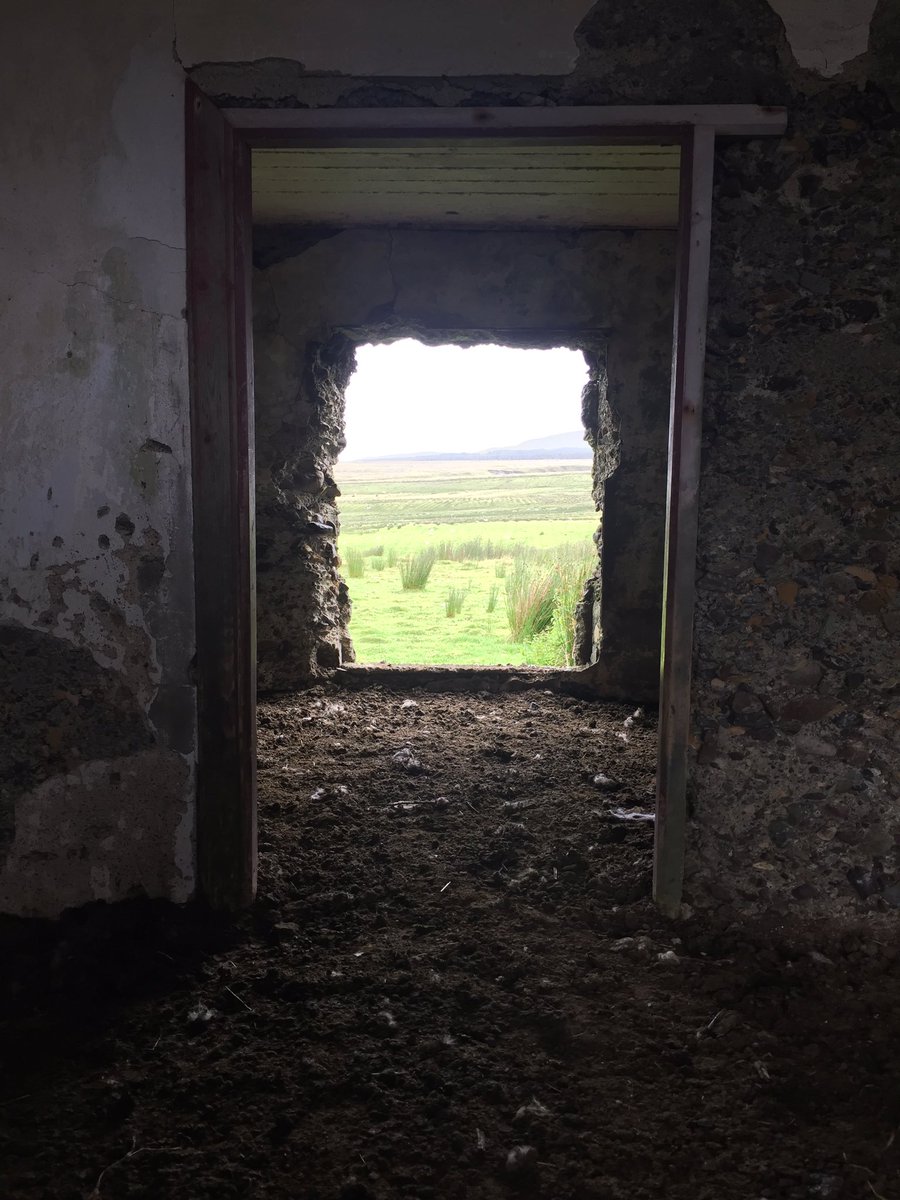 CLICprojectND's tweet image. Surveying some 19th and 20th century buildings!