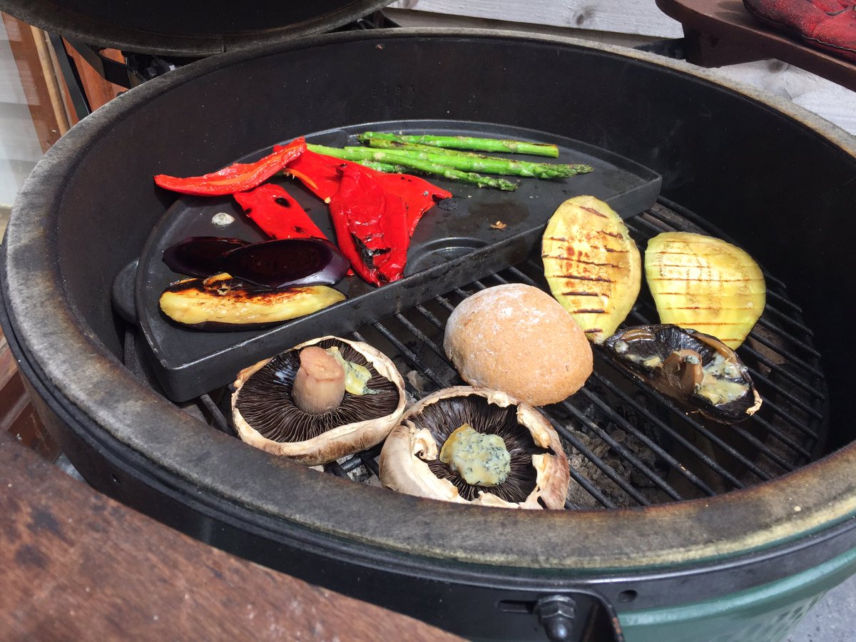 <a href="/KernowFires/">The Stove Showroom</a> cooking up a storm at their <a href="/BigGreenEggUK/">Big Green Egg UK</a> demo day. Come down and try the amazing food.