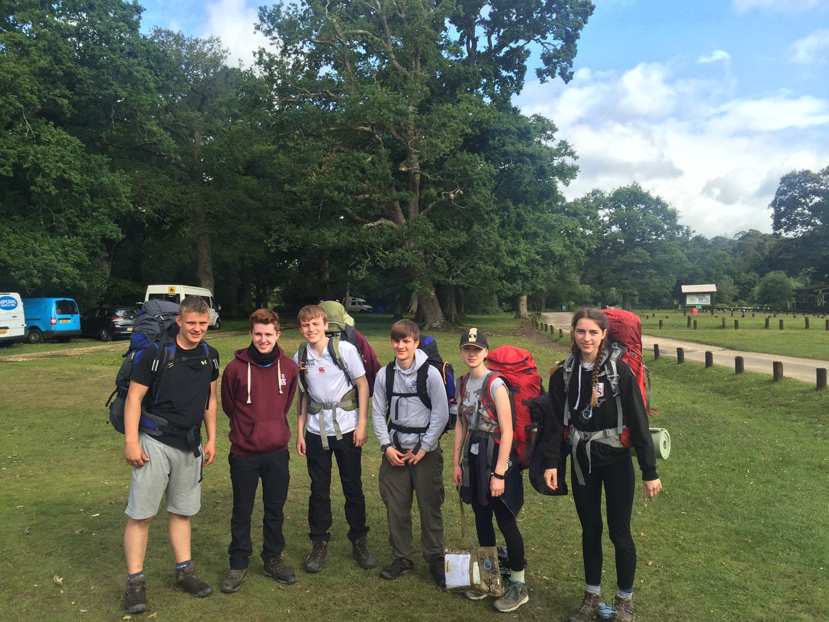 BeaumontDofE's tweet photo. Panthers are the last out #beaudofe https://t.co/4gmod7HXCw
