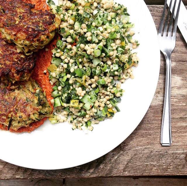 stavertonbridge's tweet photo. Courgette Fritters, Muhamara, &amp; Matfoul Tabbouleh #YUM @Lovetheflavour @Devon_Hour @DevonLife @TotnesDevon @happycow https://t.co/cT1lVnTyan