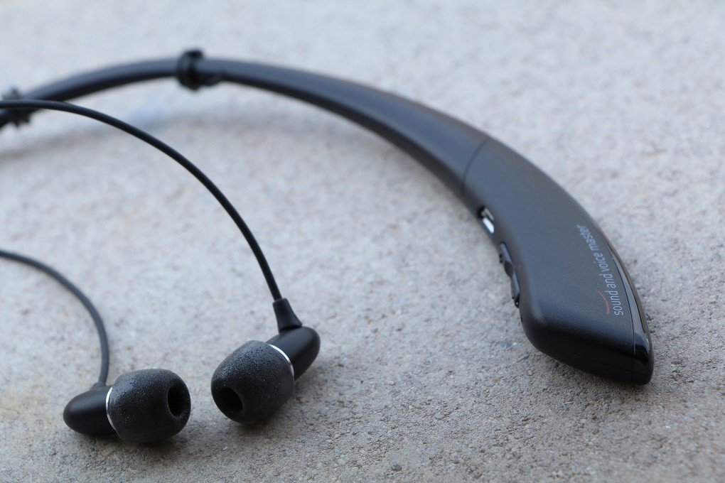 FOLLOW @Neck_Master &amp; <a href="/OnzeMondial/">Onze Mondial</a> + RT pour gagner deux paires d'écouteurs intra Neckmaster
#concours #ALLITA