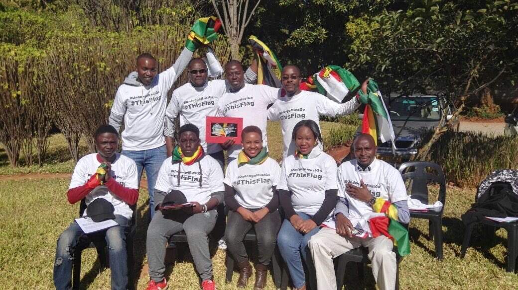 TrevorNcube's tweet photo. #ThisFlag🇿🇼 #UndengeMustGo petitions team before going into the streets this morning #Harare  @ali_naka @Wamagaisa https://t.co/Za6pGMDYo5