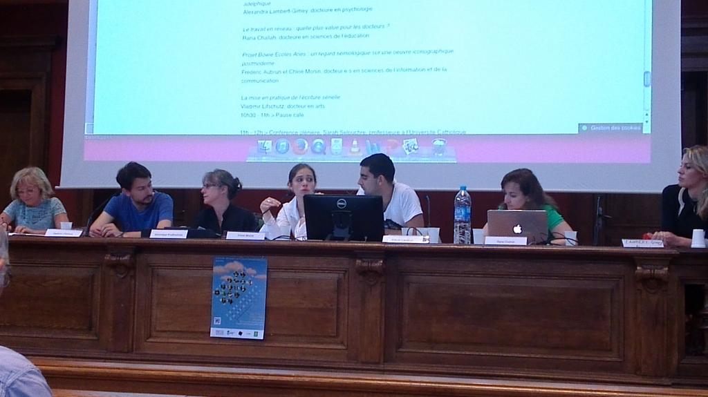 Comment trouver sa place en tant que docteur? <a href="/AubrunFrederic/">Frédéric Aubrun</a> <a href="/CabocheClaire/">Claire Caboche</a> @PepperyPearl <a href="/RanaCHALLAH/">Rana CHALLAH</a>  #RDEPIC2016