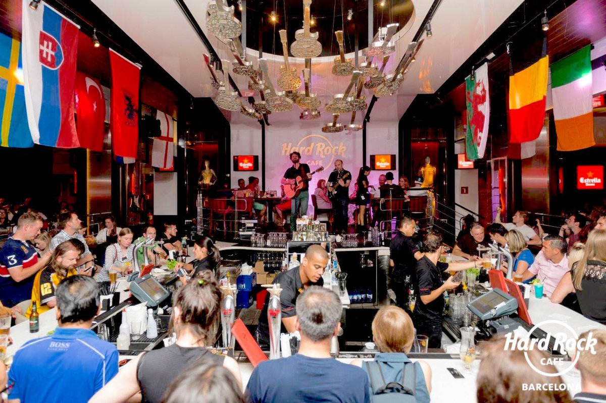 #RECUERDO. Boreal en #directo en el Hard Rock Café de #Barcelona 
@HRCBarcelona 
#musicpeople <a href="/lacupulamusic/">La Cupula Music</a>
