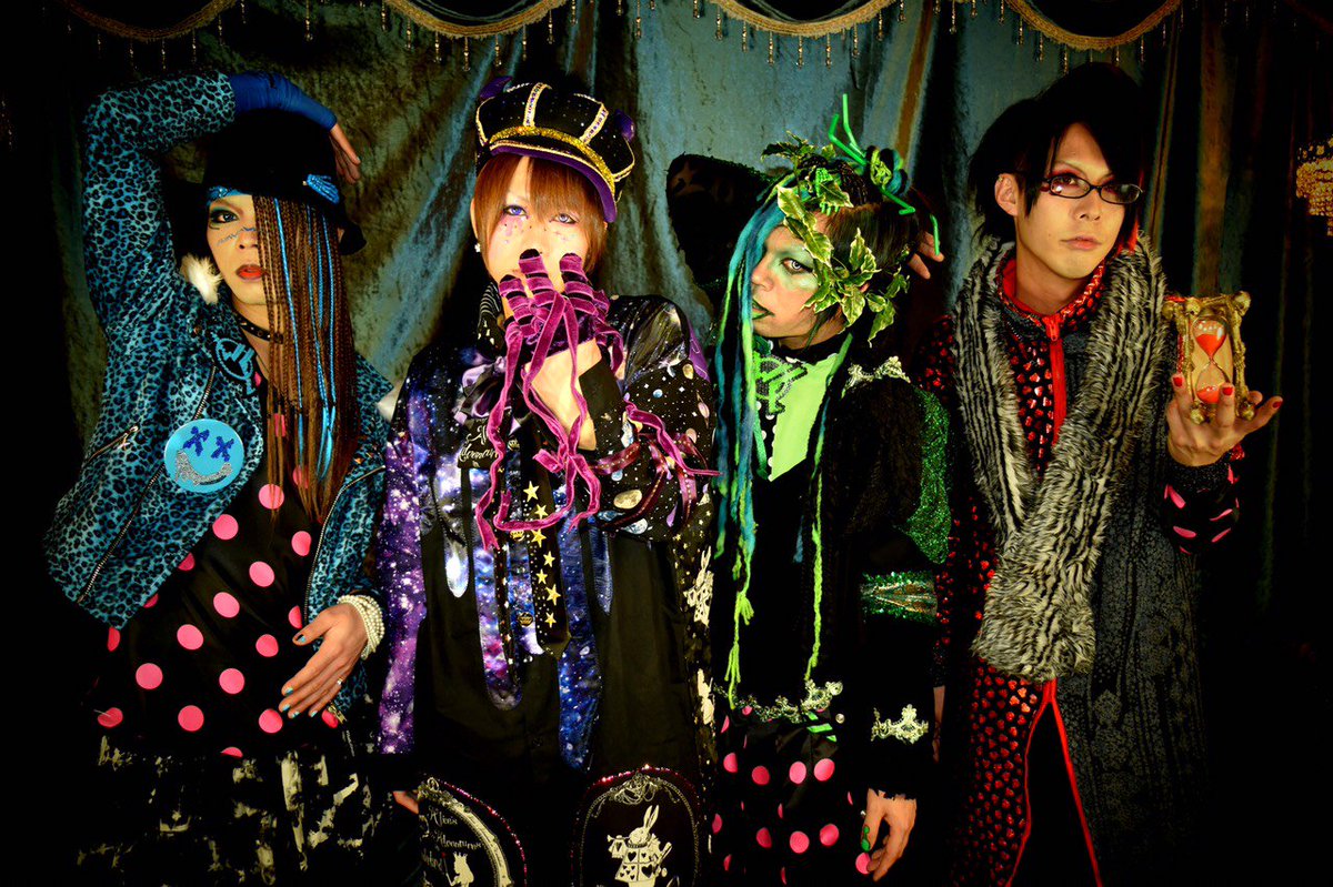 OWL_official_'s tweet photo. ［ライブ告知］
7月4日 高田馬場AREA
8月2日 恵比寿club aim
8月8日 目黒鹿鳴館 

チケット予約ワ ���チラマデ…
https://t.co/7rf3msVFU6 https://t.co/FaemoJ51QC