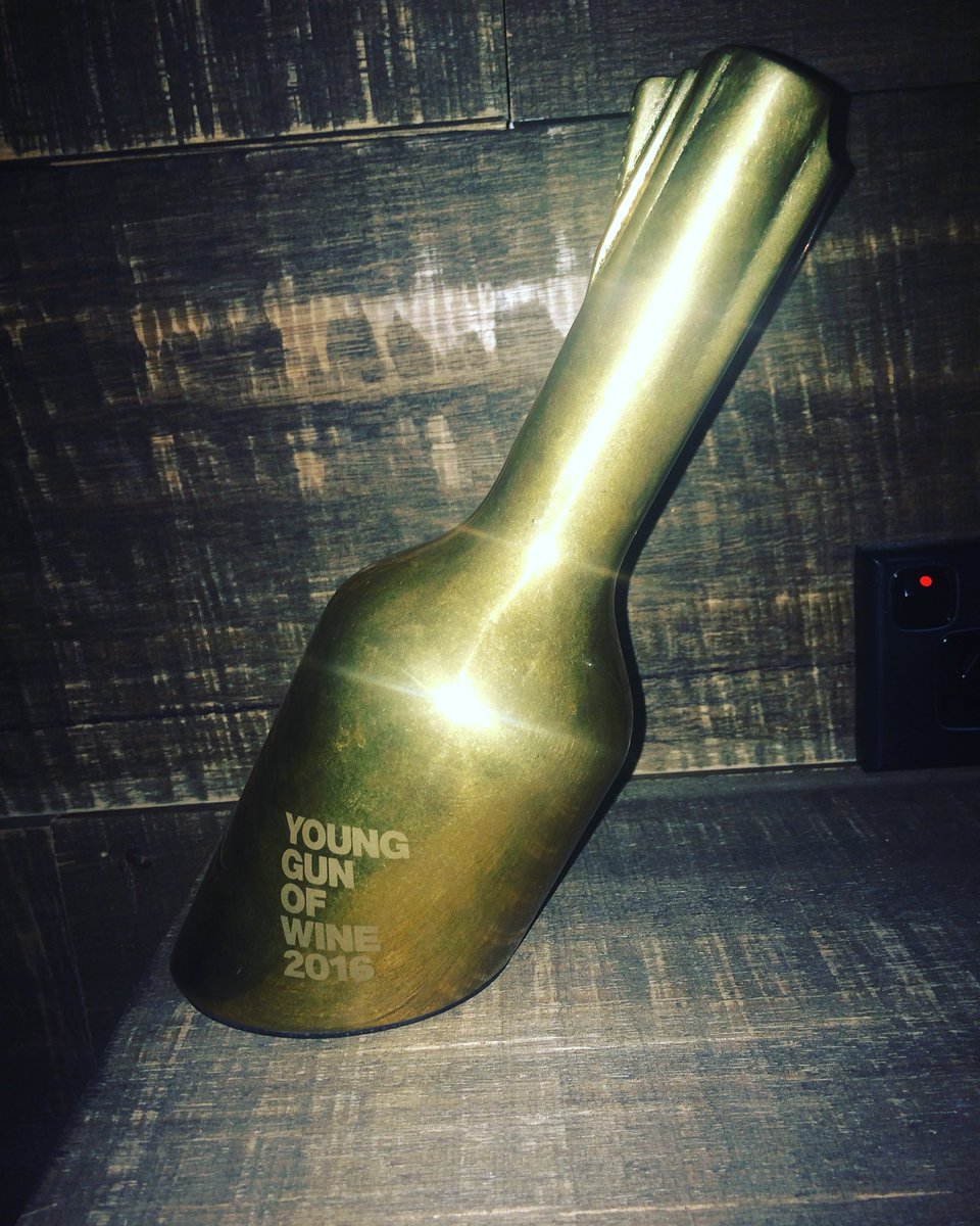 tttwine's tweet photo. Pretty happy grabbing this bad boy last night #peopleschoice #tasmania #wine https://t.co/ZycM4g5YZq