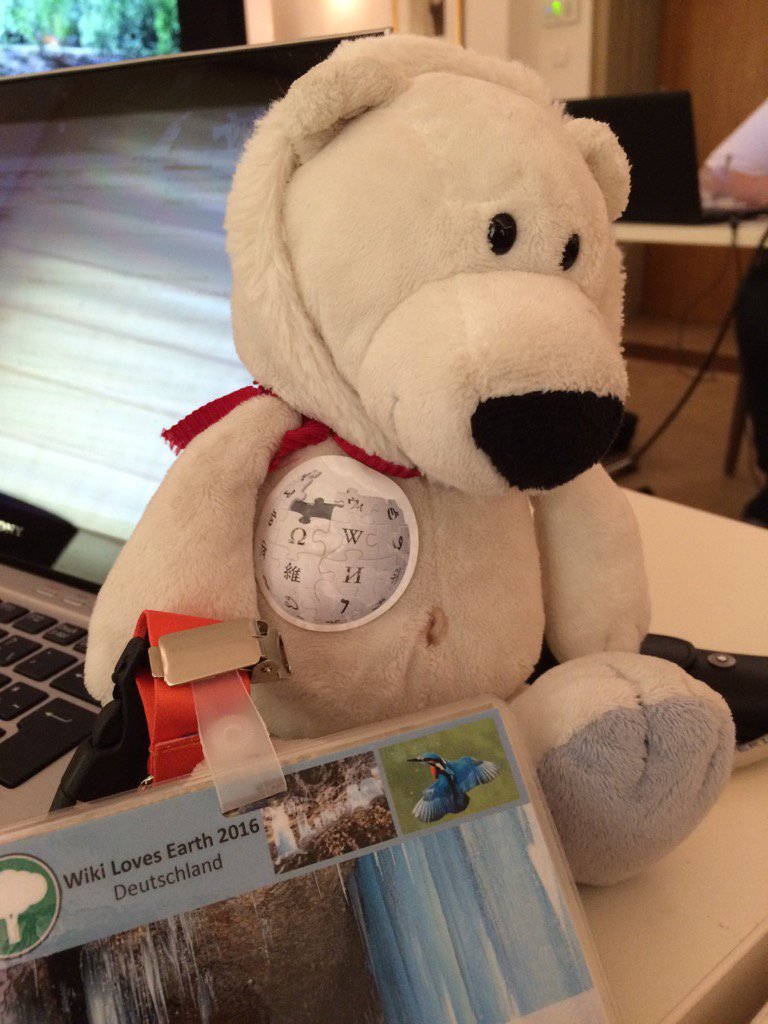 Wiki_Geolina's tweet photo. Erste Ermüdungserscheinungen nach er Hälfte der Bilder der ersten Runde WLE-Jury #WLE16 https://t.co/4qby4WwixI
