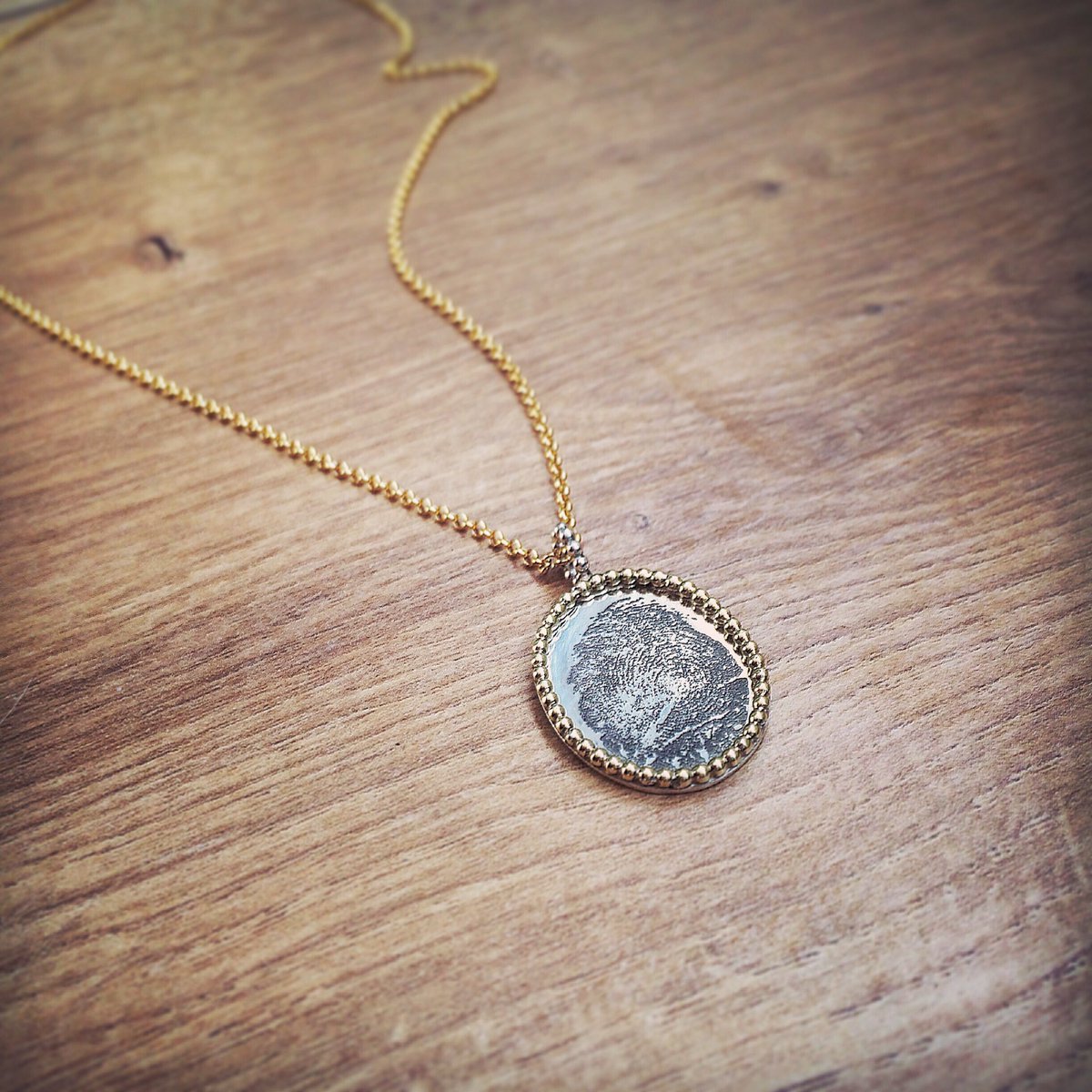 anneh87's tweet photo. Two daughters let me make this pendant for their mother, with a fingerprint of their deceased father. Very special. https://t.co/ocvGF1fMCU