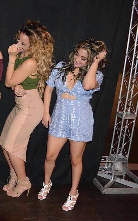 flexdinally's tweet image. dinally é minha religião  #727TourBrasilia