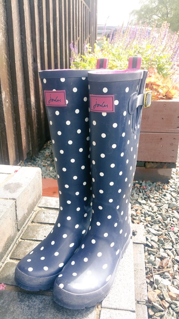 Wellies at the ready for #LussHighlandGames today. Pop in and see us! <a href="/FabuLussLL/">FabuLUSS</a> <a href="/LussGathering/">Luss Highland Games</a>