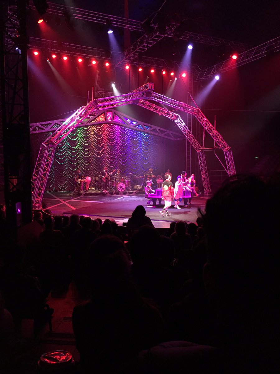 Lisa N Edwards tweet media