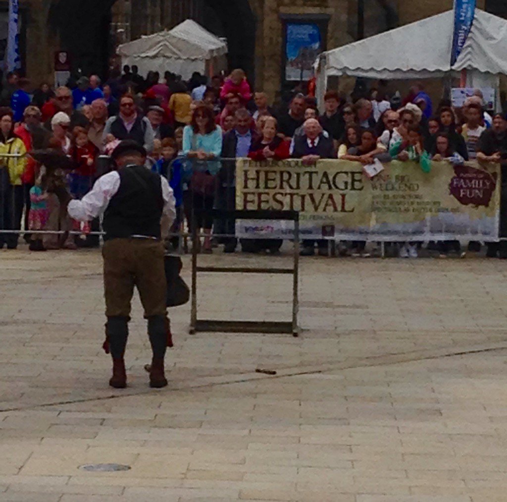 GCaseyUK's tweet photo. Everyone is fascinated by the falconry display at the #PeterboroHeritageFest  in Cathedral Square https://t.co/SmnxFZquR3