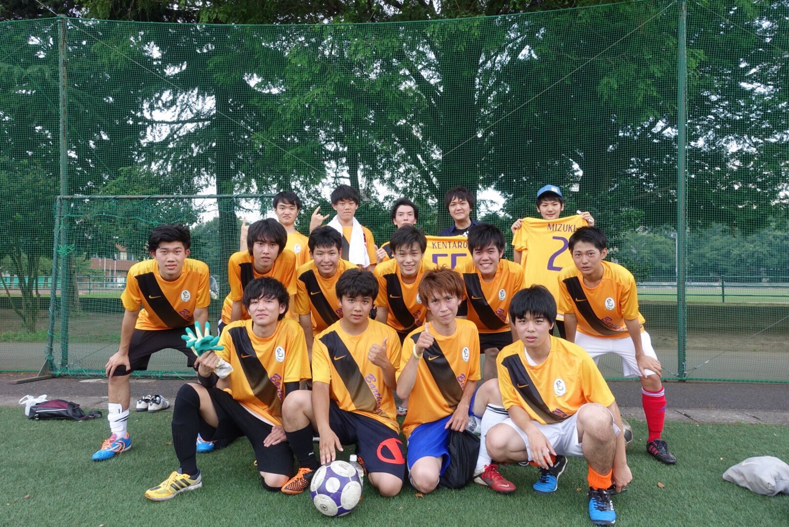 Barthenos バステノス ロビーナaチームとの試合は1対2でした ジャイアントキリングにはなりませんでしたが 欅 祭本部サッカーチームの15年越しの悲願である初得点を決めました 来年はもっとたくさん練習して勝ちます なのでどうか温かく見守って