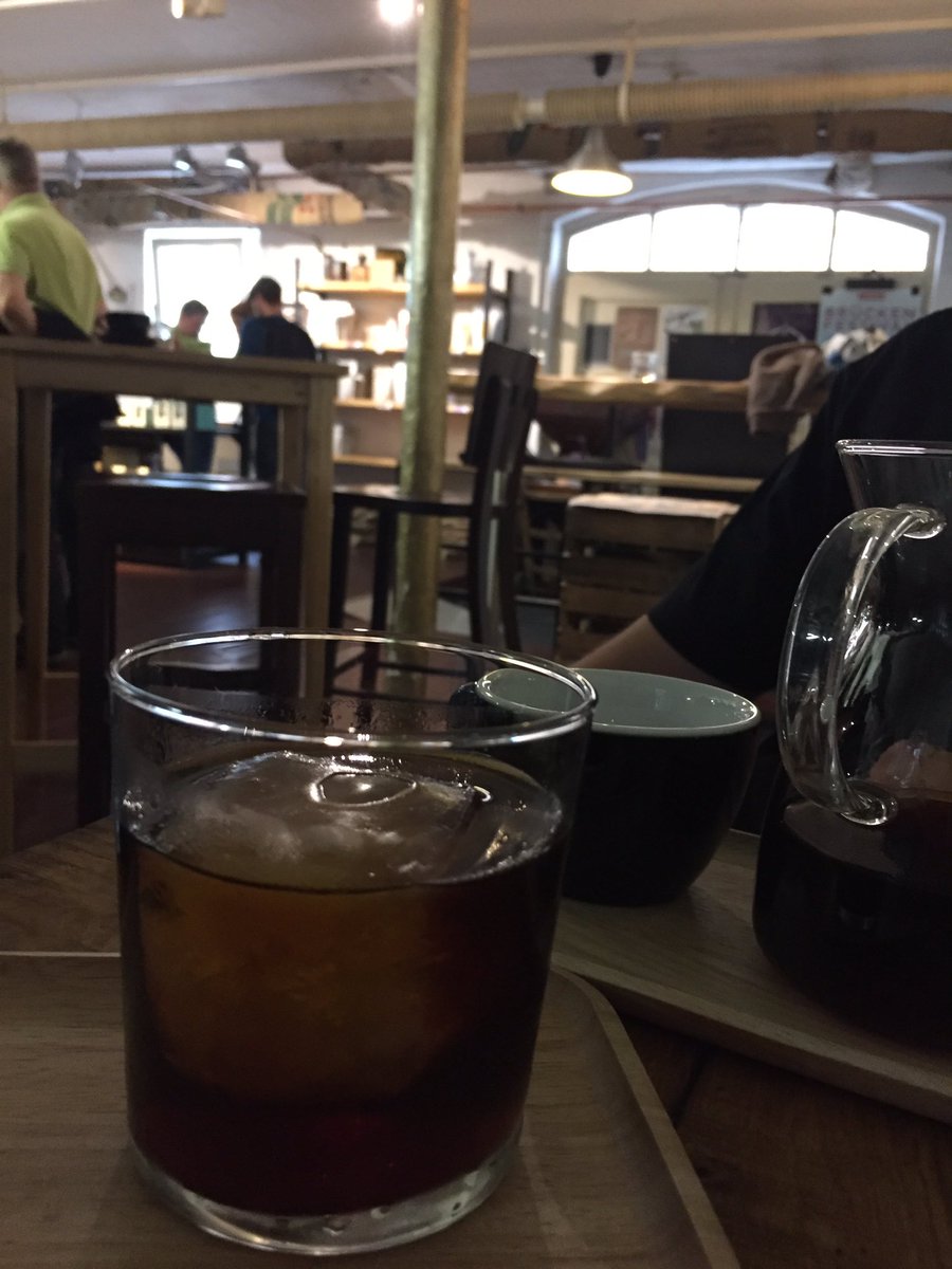 Birgit_Haase's tweet photo. Es handelt sich hierbei um Kaffee! 😜#ColdTrip #ColdBrew #Machhörndl #Nürnberg https://t.co/Kb83Ls59oO