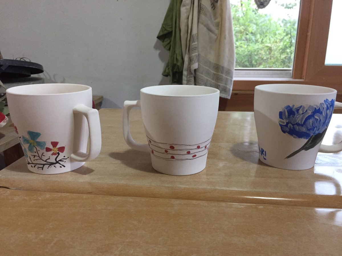 공방을 하시나봐요? RT <a href="/ccom_gi_rak/">지리산꼼지락</a>: 그림같은 풍경에
풍경같은 예술작업