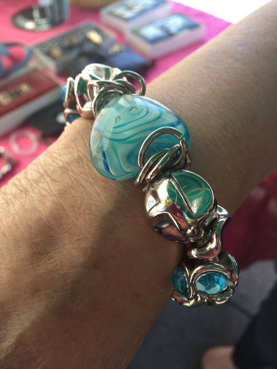 HelloDynamic's tweet photo. Great products for sale at Frankfort Gate today till 3pm @shopinplymouth https://t.co/sEZvjvjhL8