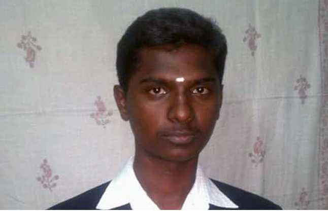 PatrikaNews's tweet image. एक तरफा प्यार में हुई थी इंफोसिस कर्मचारी की हत्या - bit.ly/297B81H #InfosysEmployee #Nungambakkam #Swathi