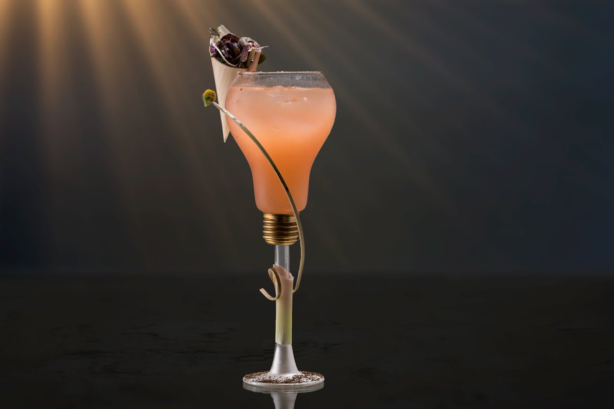 BarChick's tweet photo. Let #BarChick take you out tonight: https://t.co/1MY4tM7RHh via @munchies @VICE #BarChickConcierge https://t.co/AQreTCpGQ9