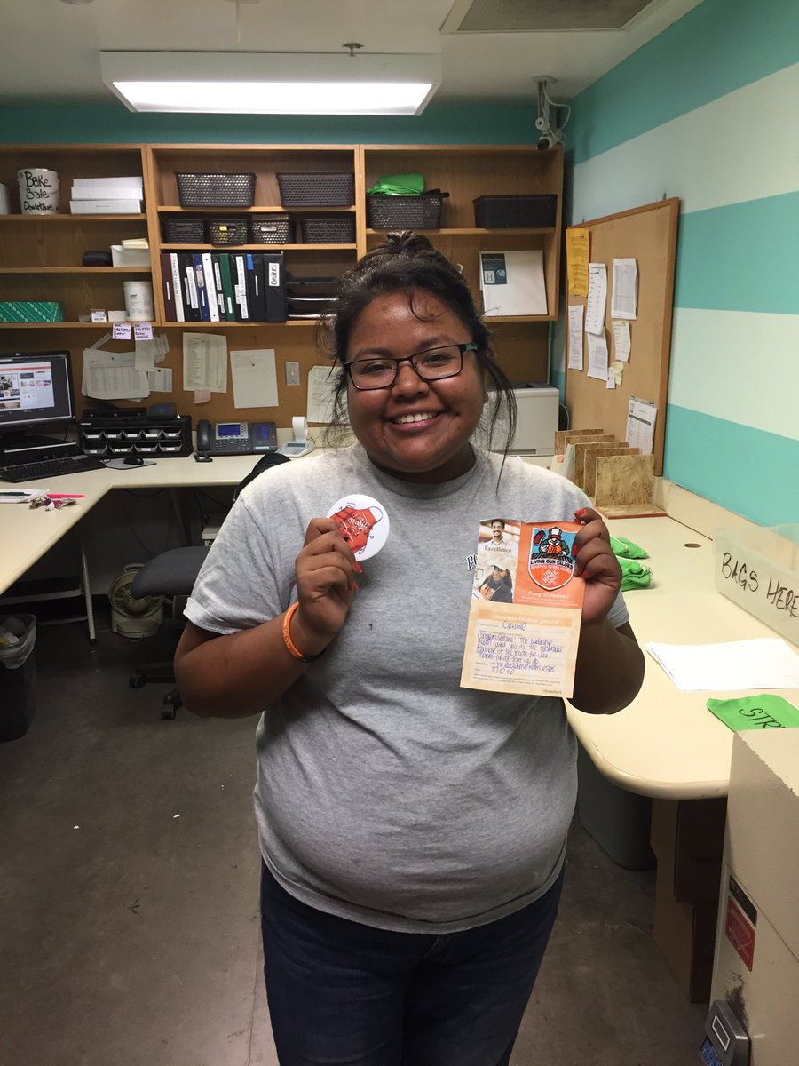 Congrats to Crystal for being chosen as the OPS associate of the month! <a href="/LennyGaspari/">Lenny Gaspari</a>