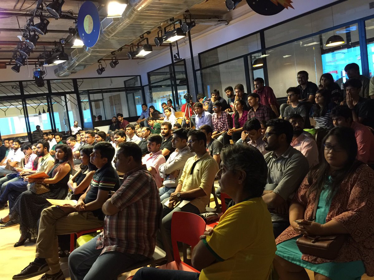 CitrusPay's tweet photo. An awesome start to #UpStartMUM. @guptajiten talking about starting CitrusPay. Packed audience despite Mumbai rains. https://t.co/cx3limojoV