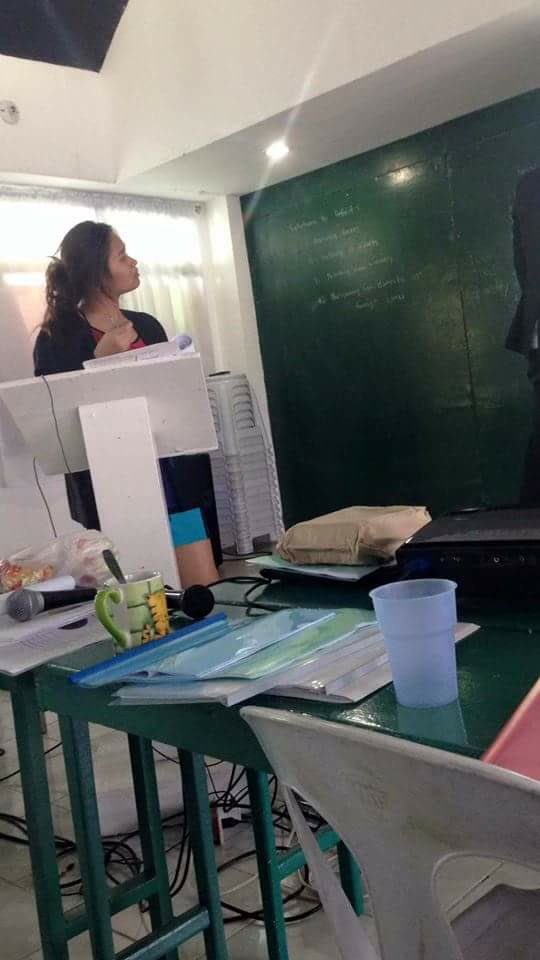 veryberris's tweet photo. #throwback thesis defense #SabogDays 😭 https://t.co/UIBiwCdejW