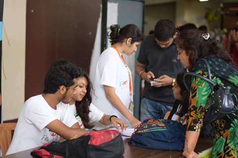 Mediatheque_'s tweet photo. Day 5 of #MediathequeHelp at @SomaiyaVidyavih by #TeamMediatheque.
#MissionAdmission https://t.co/USh8iX35wU