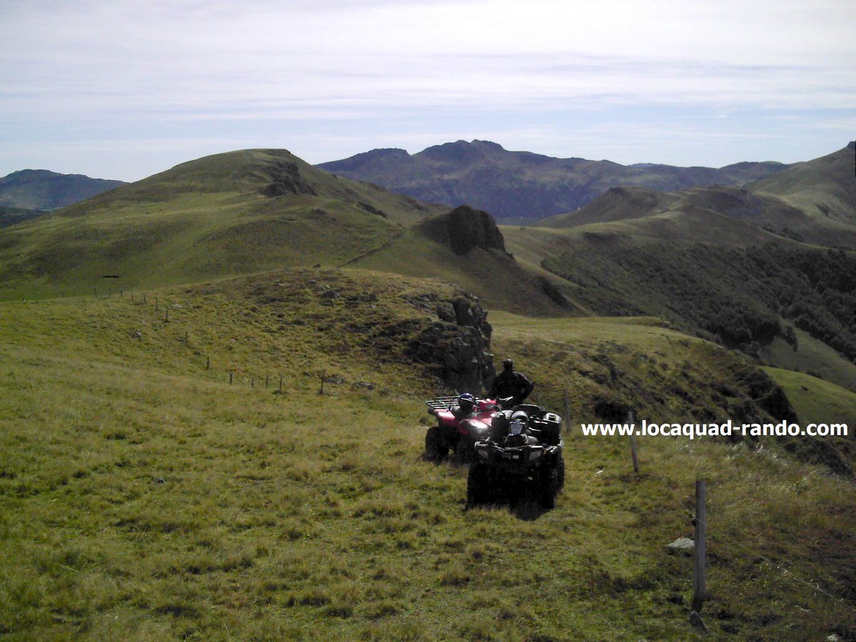 locaquad's tweet image. Pour des randonnées magiques en Quad ou SSV dans une région magnifique:Notre site officiel: locaquad-rando.com