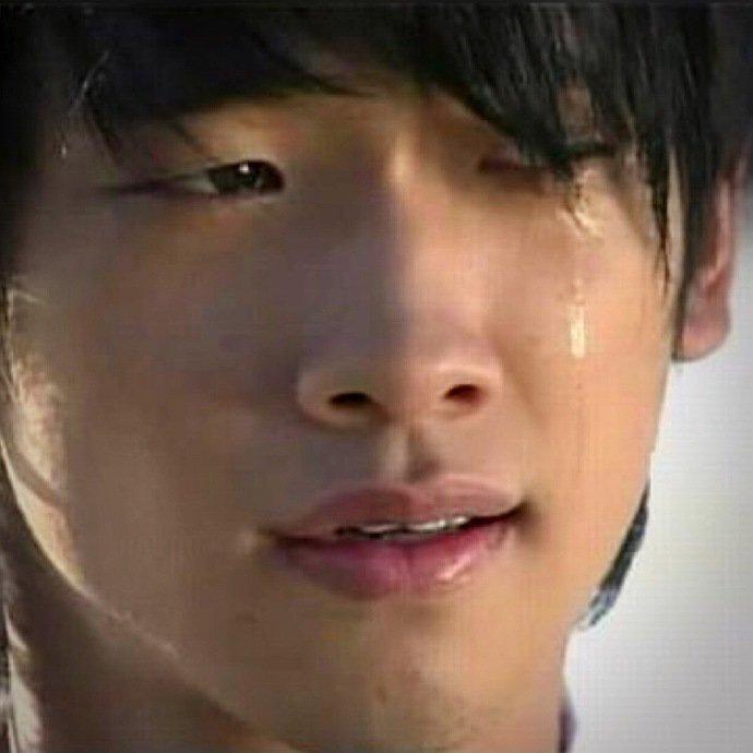 sunnypeony's tweet photo. Don't cry, baby! How I wish I could kiss your tears away!
pic cr: Cloud321rain_晨伊 weibo
@29rain #birain #Rain #ALTK https://t.co/rT9XubGjto