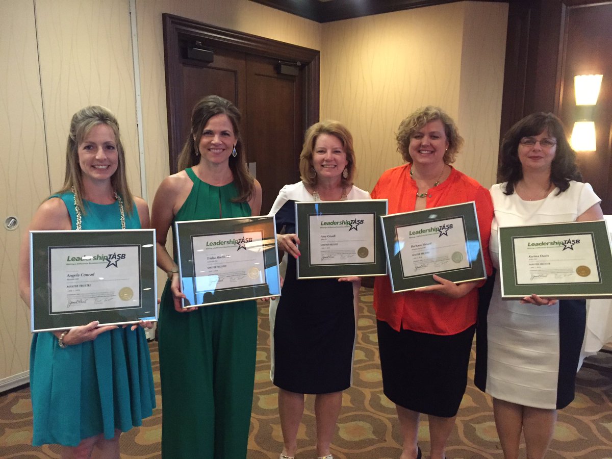 TrishaSheffield's tweet photo. #LeadershipTASB2016 wrapped up last night w/a graduation ceremony! Loved the experience &amp; friendships formed! https://t.co/VK73xVSQsc