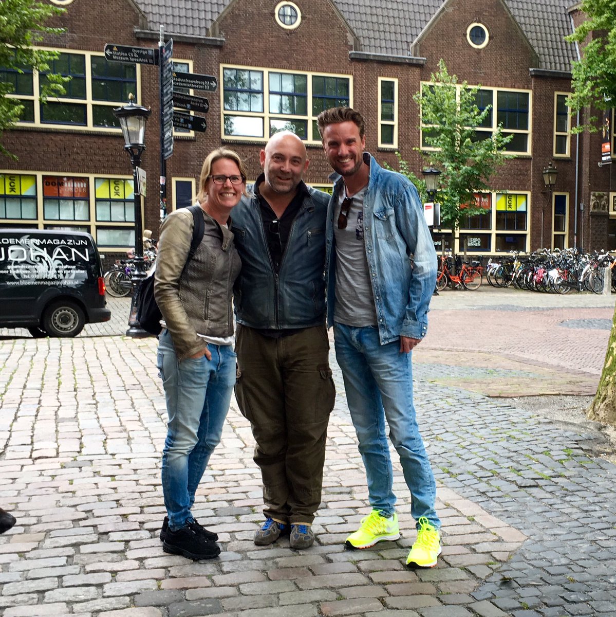 De foto is goed gelukt hoor <a href="/1Loekpeters/">loek peters</a>. Al zeg ik het zelf ;) Thanks man, tof. Fijn weekend.