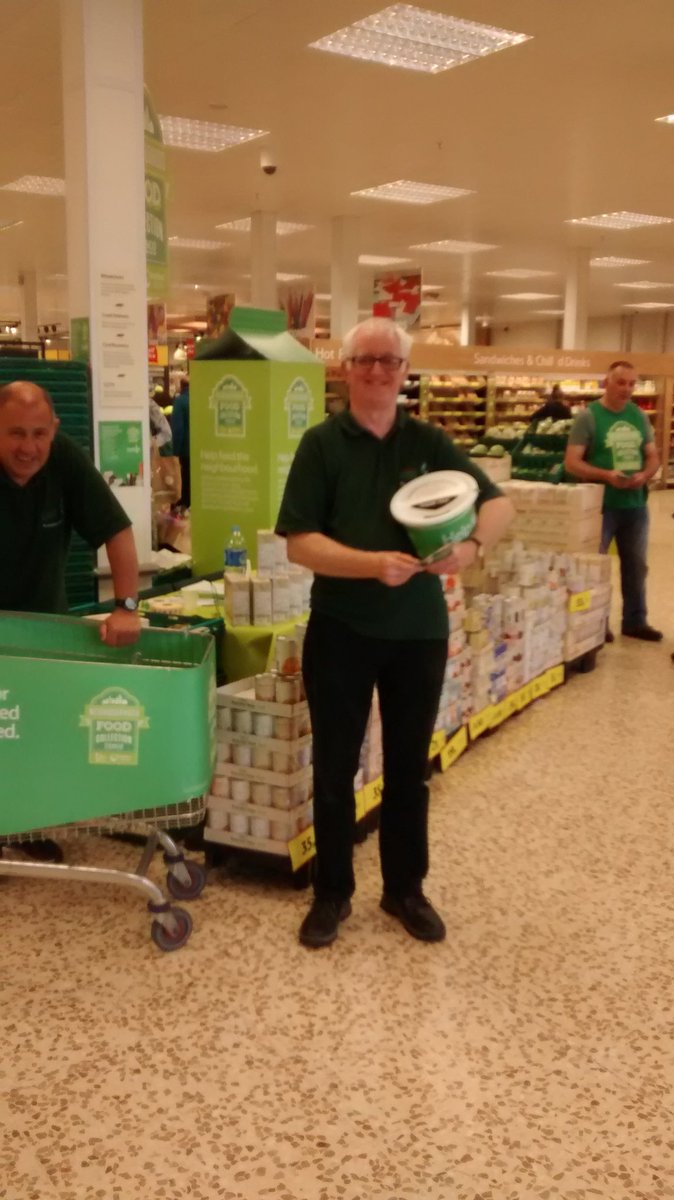 TChessell's tweet photo. Another amazing day at Tesco Quedgeley neighbourhood food collection.... https://t.co/ifmD0p9zc3
