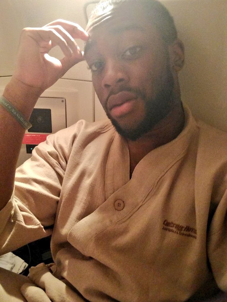 Delikwu's tweet photo. In Osaka now, living like prisoners on the Starship: Enterprise for the sake of culture. #PrisonBreak #BreakingBaba https://t.co/XyI8SXEEVB