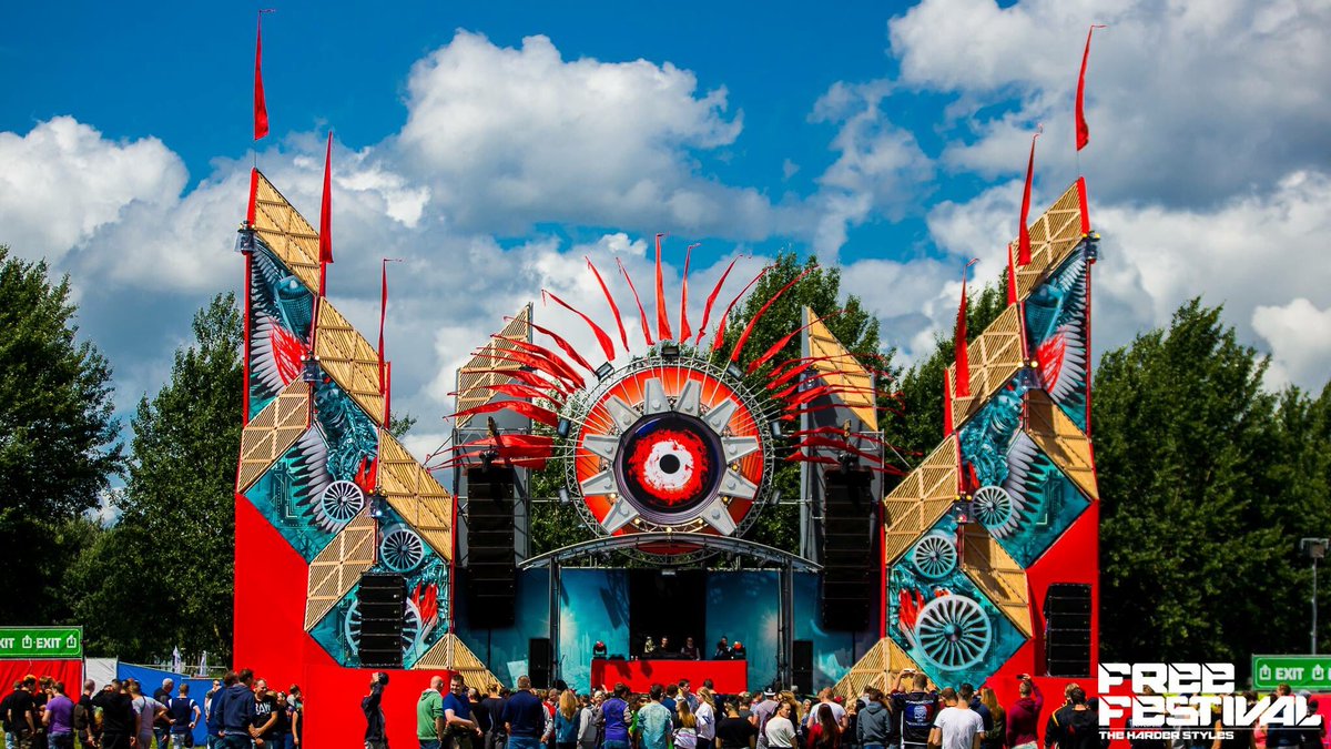 IntervisualLP's tweet image. MAINSTAGE @Official_AOD #FREE #FESTIVAL #LASERSHOW #FLAMES #CO2JETS #CONFETTI INTERVISUAL.NL