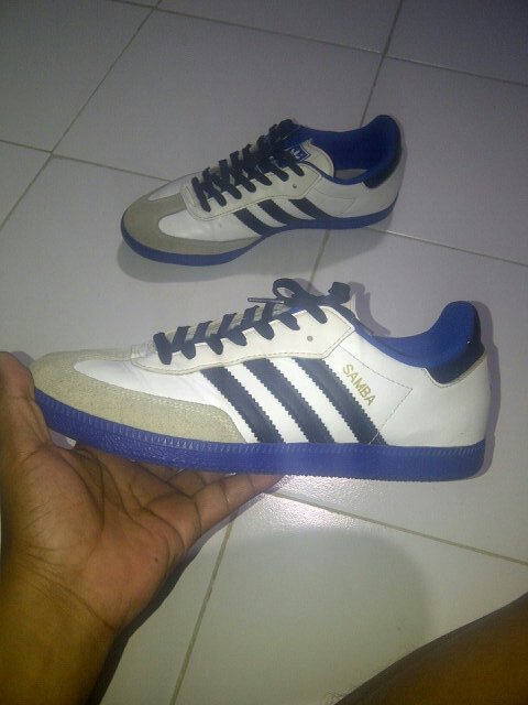 Size 40 2/3. 285843b1. Idr 600k. #adidasbekas #adidas #adidassamba #bluesole