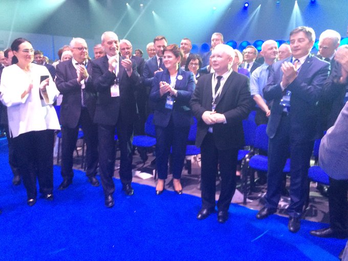 Zobacz obraz na Twitterze