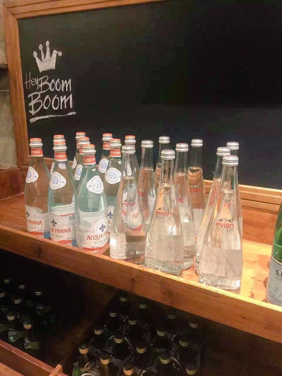 The mineral water is very good.